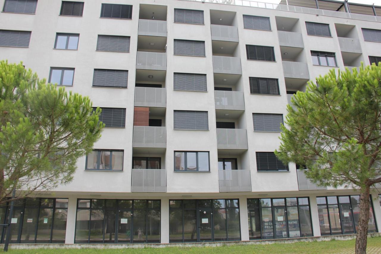 Sea Sun & Me Apartment Копер Екстер'єр фото