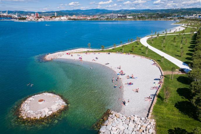 Sea Sun & Me Apartment Копер Екстер'єр фото